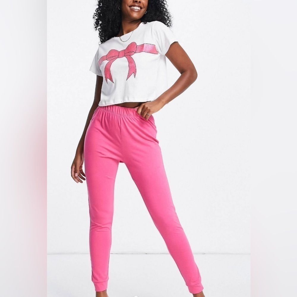 Brave Soul gift pyjamas in pink and white New with tag
